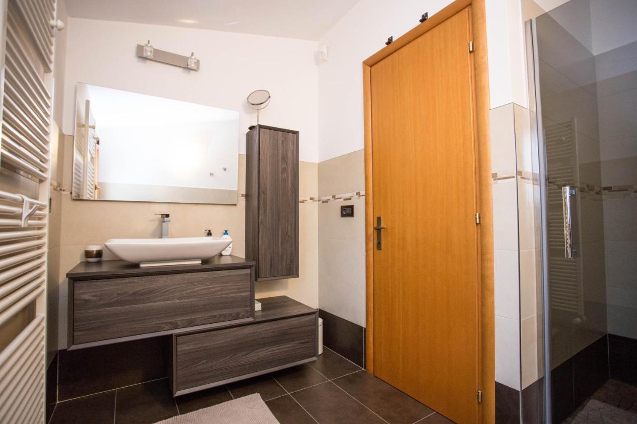 Casa Di Marco E Kaila Otel Tavullia Dış mekan fotoğraf