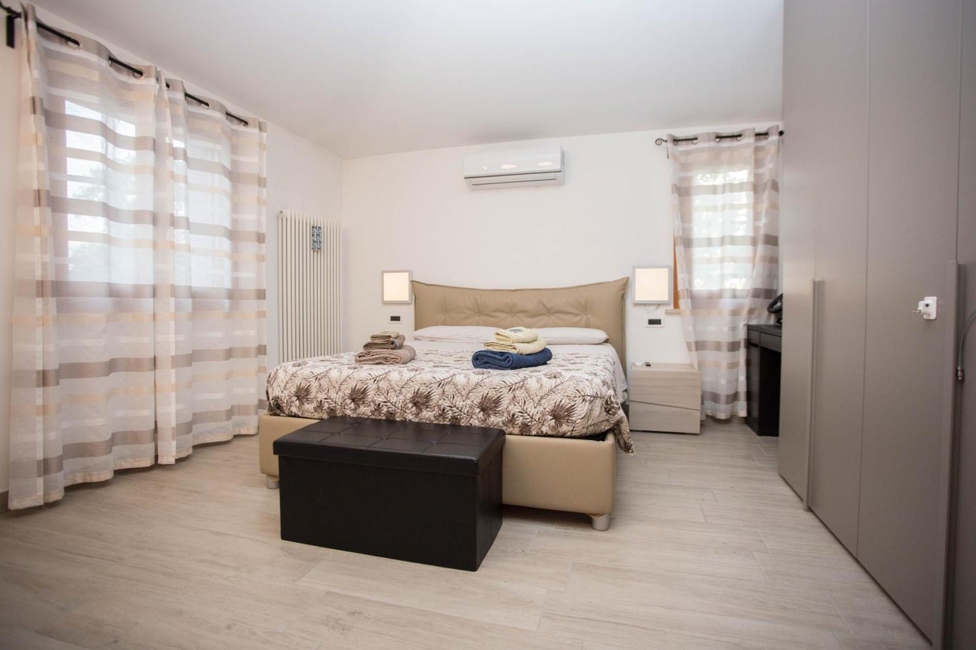 Casa Di Marco E Kaila Otel Tavullia Dış mekan fotoğraf