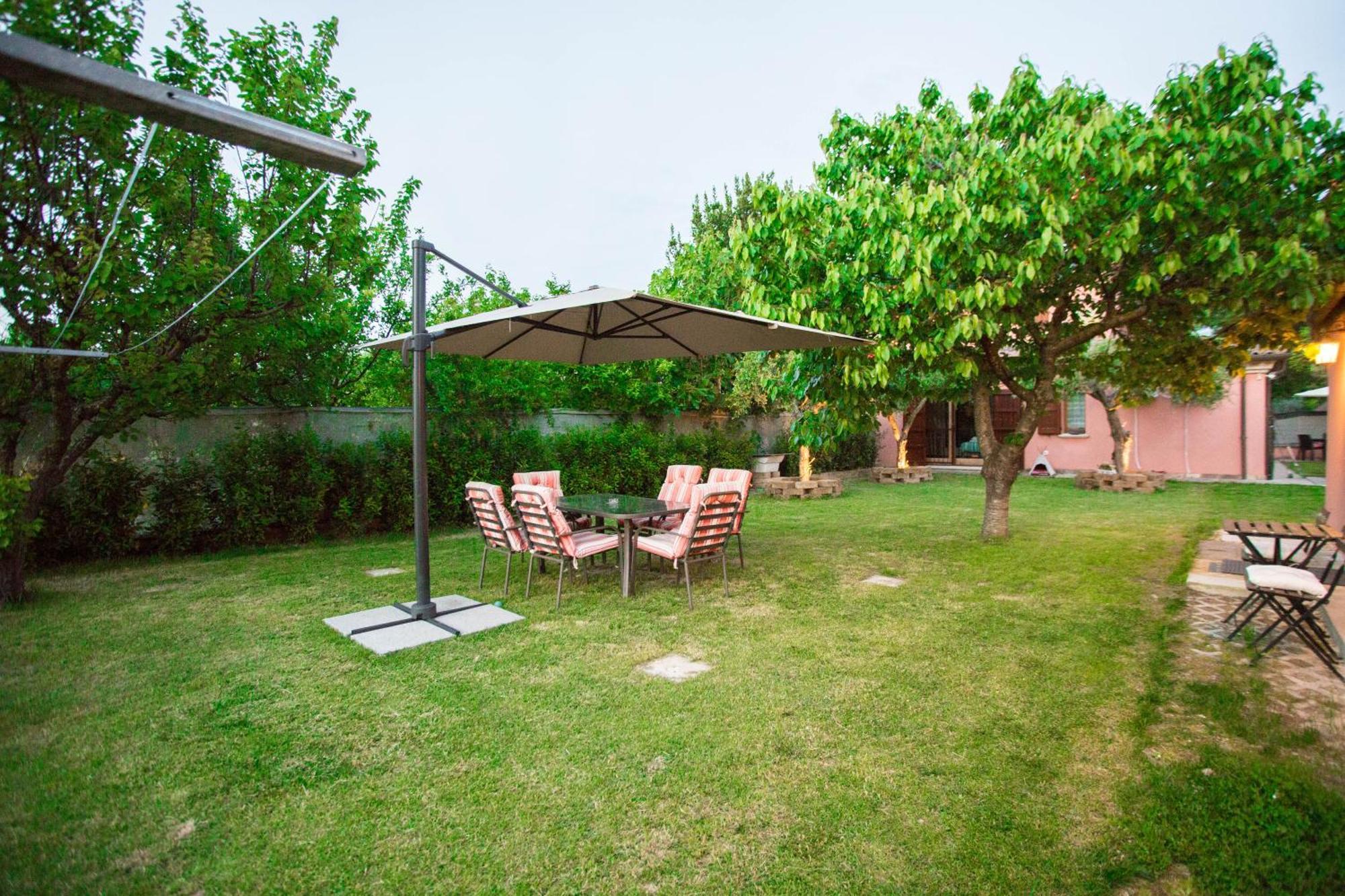 Casa Di Marco E Kaila Otel Tavullia Dış mekan fotoğraf